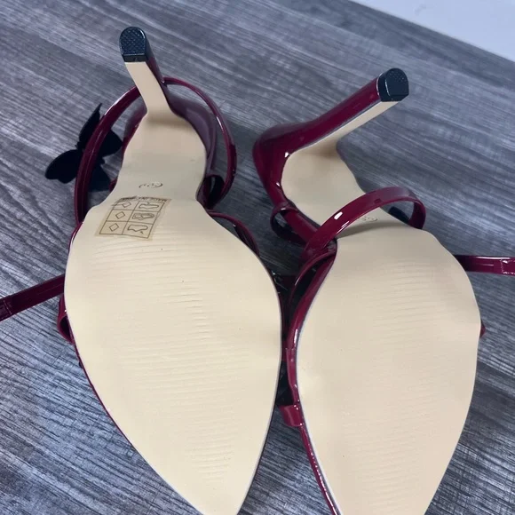 Elegant Burgundy Stiletto Heels with Butterfly Accents Size 5 (EU 35) - Picture 5 of 8
